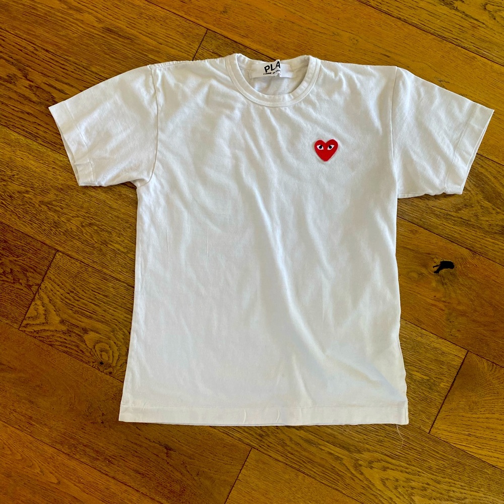 Comme Des Garçon T-Shirt Size Medium